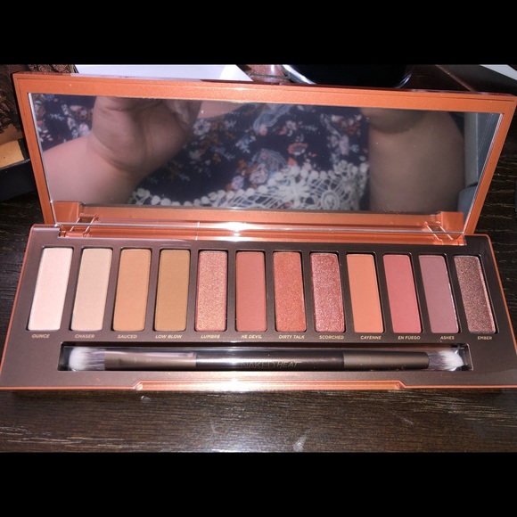 Urban decay NAKED HEAT - Picture 7 of 7